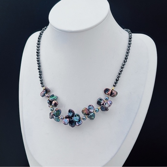 N151 Handmade Freshwater Baroque Pearl Necklace - Picture 3 of 8